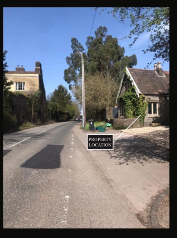 2 Bedroom Cosy Cottage With Hot Tub In Hambrook Close To Bristol City Centre Exteriér fotografie